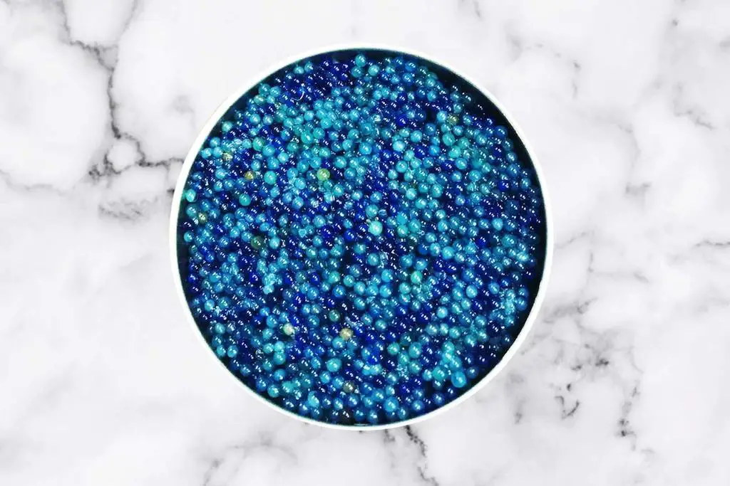 Why Does Caviar Turn Blue?